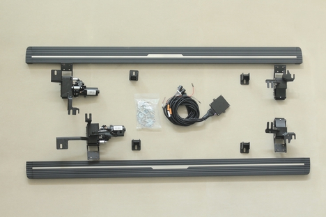 LAND ROVER RR SPORT 2008-2012 IÇIN ELEKTRIKLI YAN BASAMAK